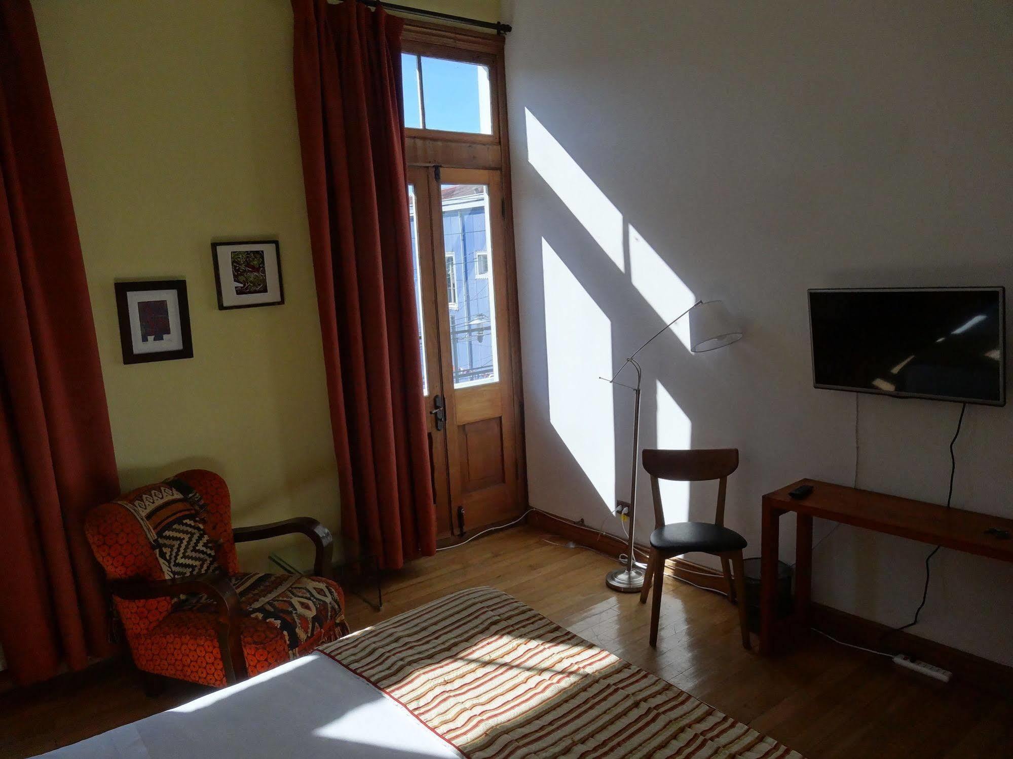 Puerta Escondida Bed & Breakfast Valparaíso Extérieur photo
